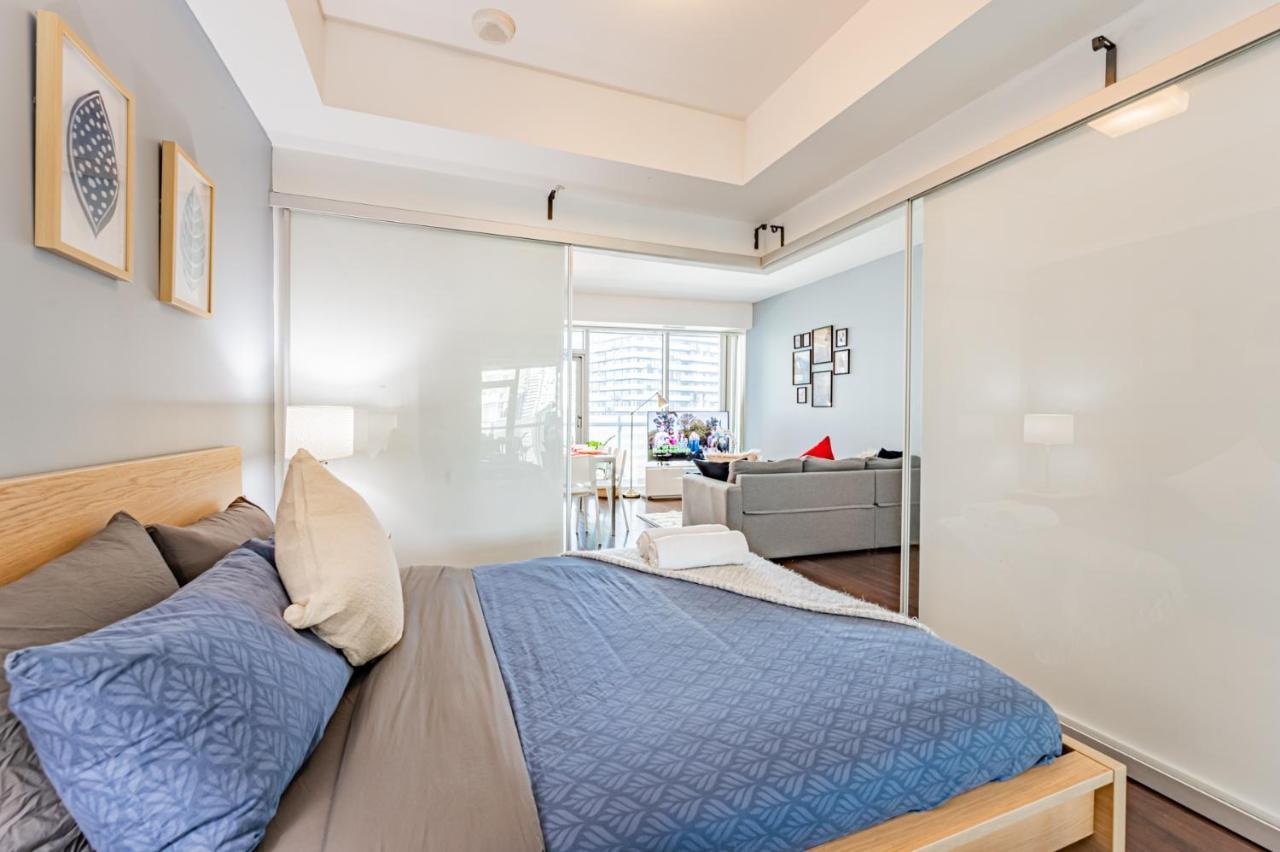 Downtown Vacation Rentals Toronto Exterior foto