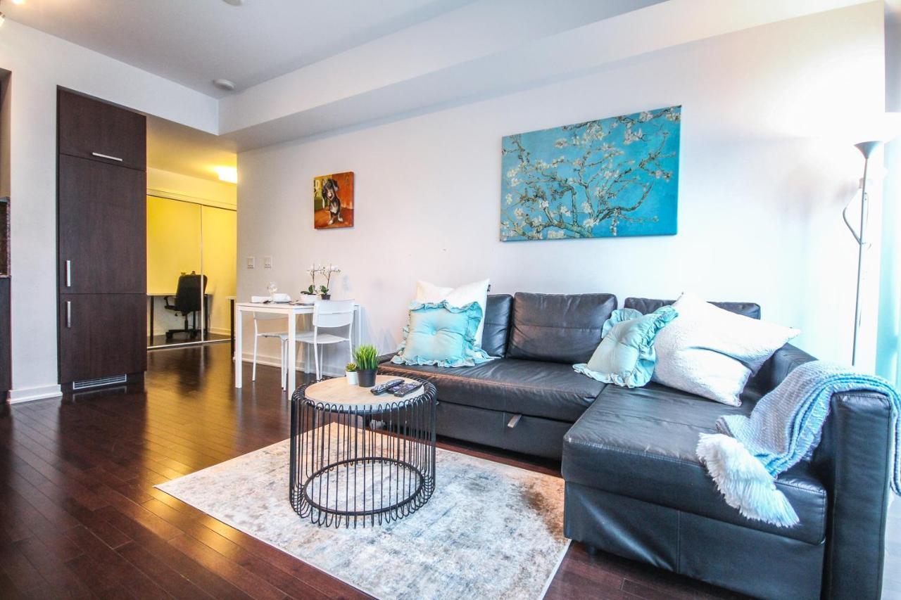 Downtown Vacation Rentals Toronto Exterior foto