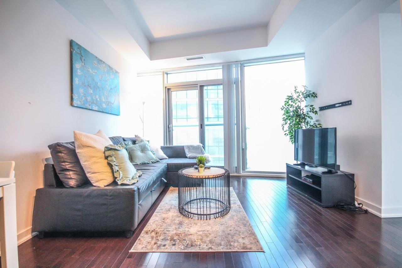 Downtown Vacation Rentals Toronto Exterior foto