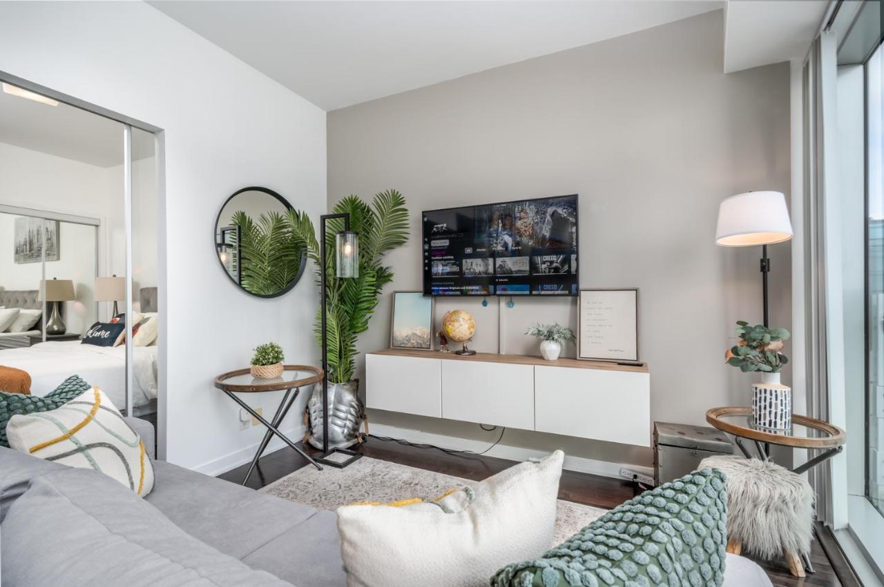 Downtown Vacation Rentals Toronto Exterior foto